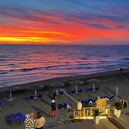 Romantic Palace Beach Apartments Айос-Гордіос Екстер'єр фото